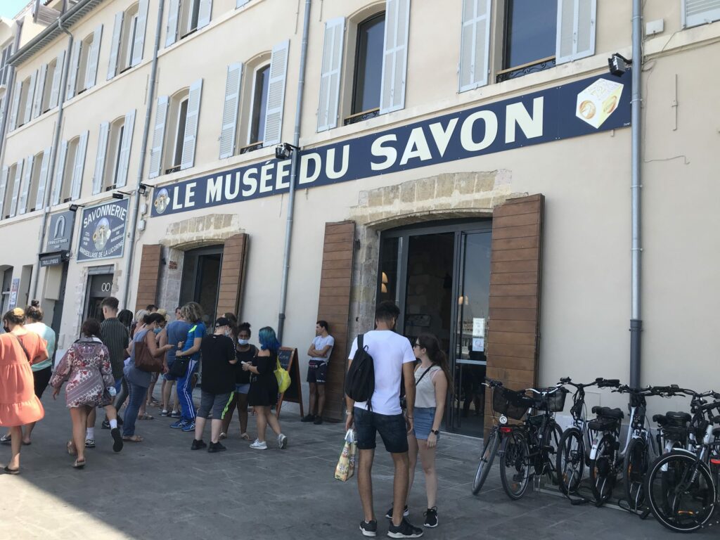 Visite du musée de La Savonnerie La Licorne
